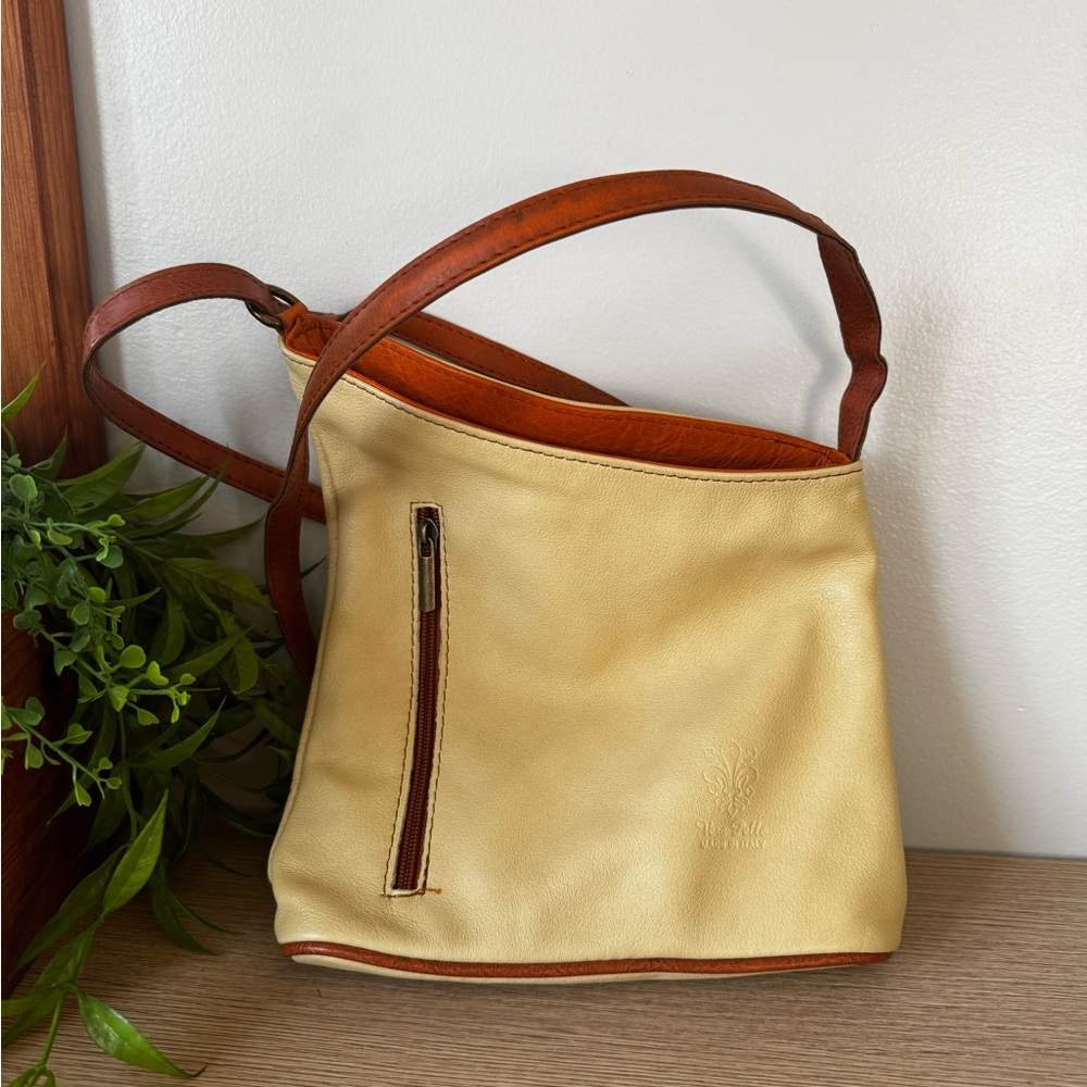 Vera Pelle Cream and Brown Leather Shoulder Bag